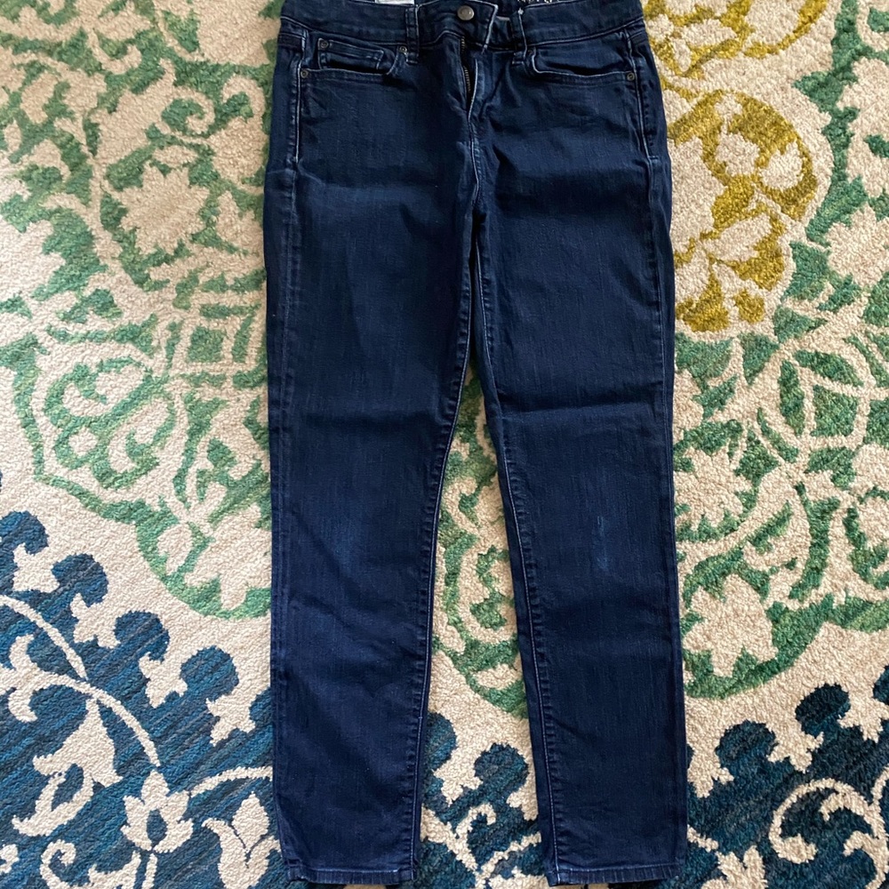 Dark wash skinny jeans